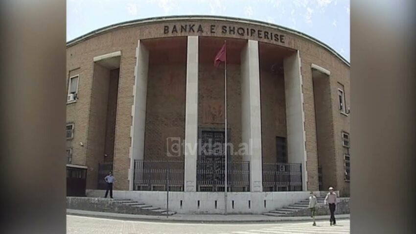 Banka e Shqipërisë ul normat e interesit, pritet rritje e kërkesave për kredi – (31 Mars 2005) Banka Kredi