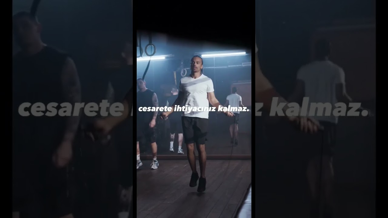 Motivation-Video-Basarili-Olmak-Yurek-Ister-Hayallerinden-Vazgecme-Para-Kazan-Zengin-Ol-shorts-Para-Kazan
